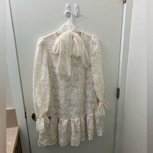 Pretty lace long sleeve mini dress with bow tie like new preppy